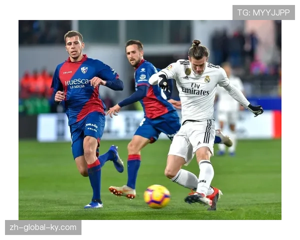 英超积分榜格局发生重大变化 传统豪门面临严峻挑战